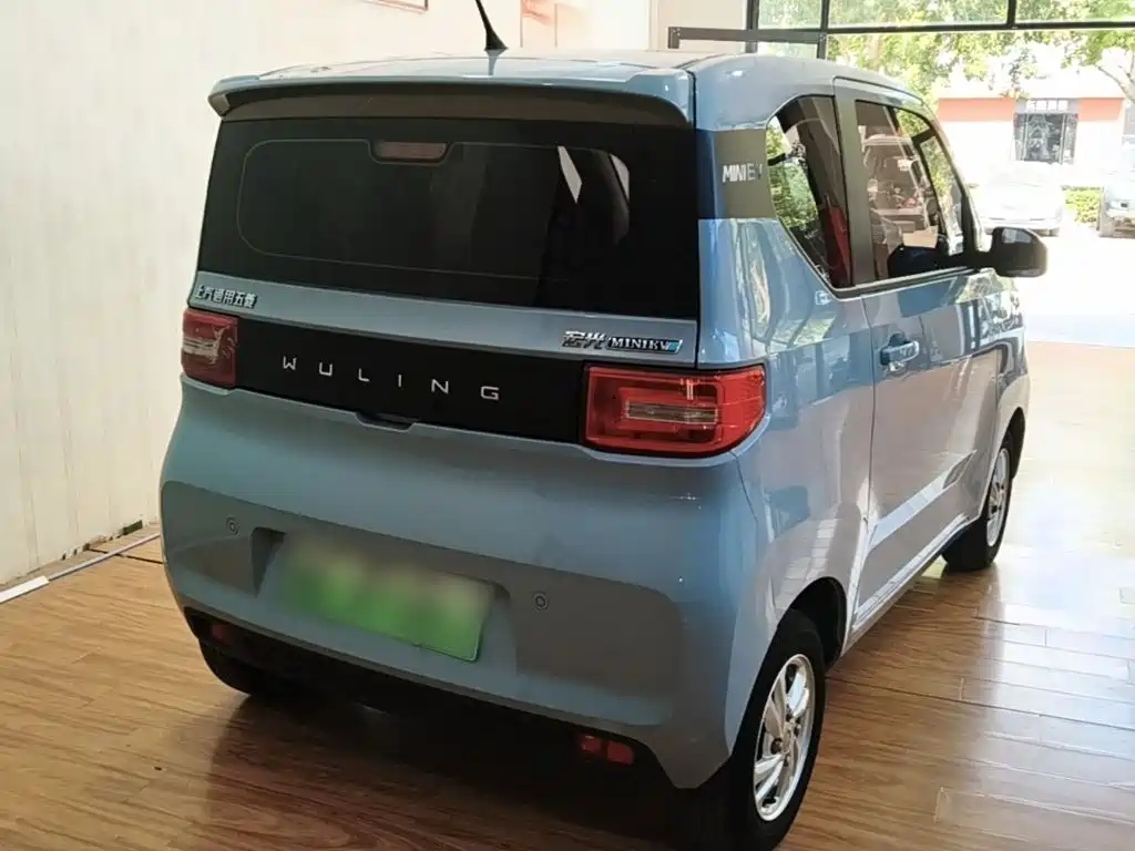 Wuling MINIEV — миниатюра 7