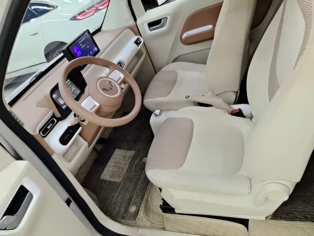 Wuling MINIEV — миниатюра 15