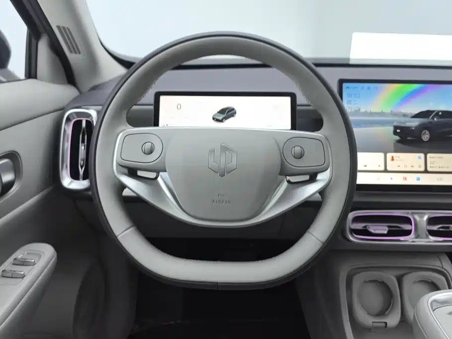 Leapmotor Leapmotor B10 — миниатюра 15