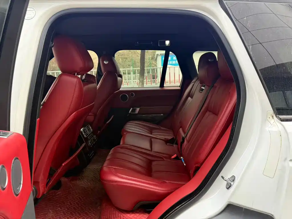 LAND ROVER RANGE ROVER