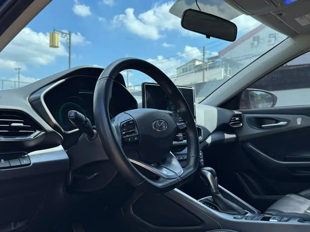 Hyundai Fista — миниатюра 7