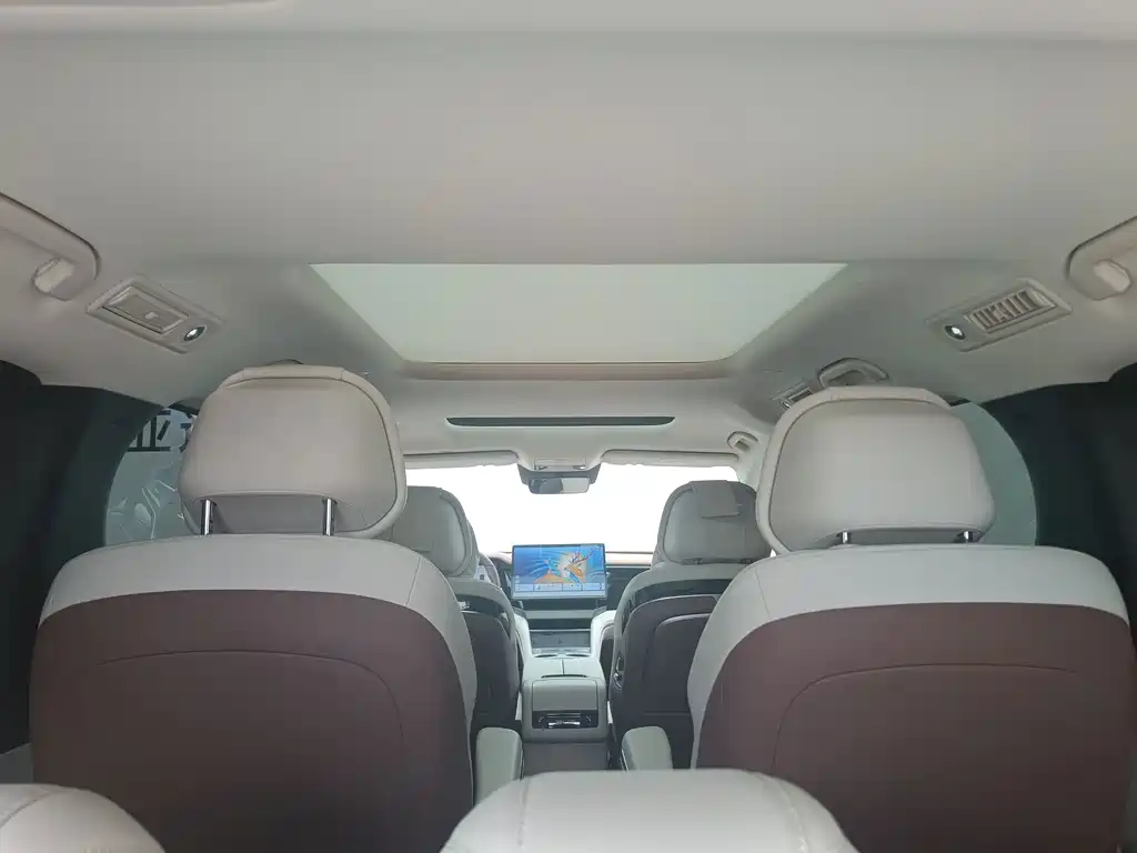 BYD Xia — миниатюра 17
