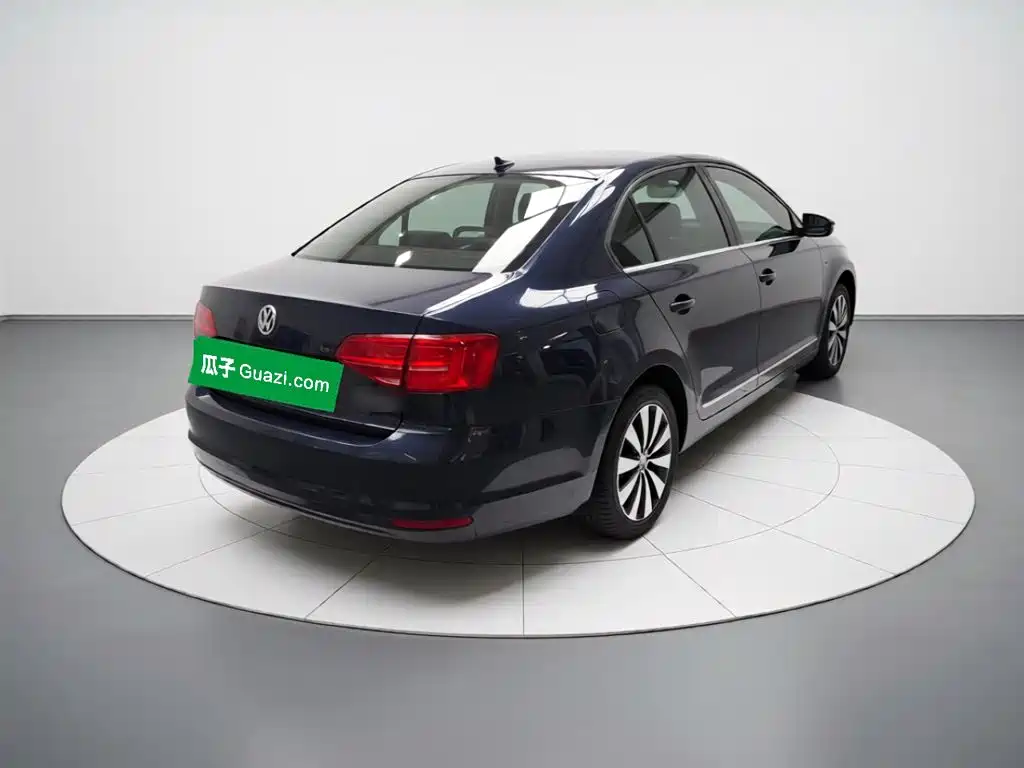 Volkswagen Sagitar — миниатюра 4
