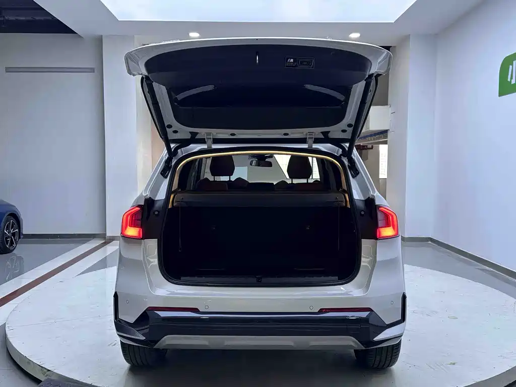BMW X1 — миниатюра 21
