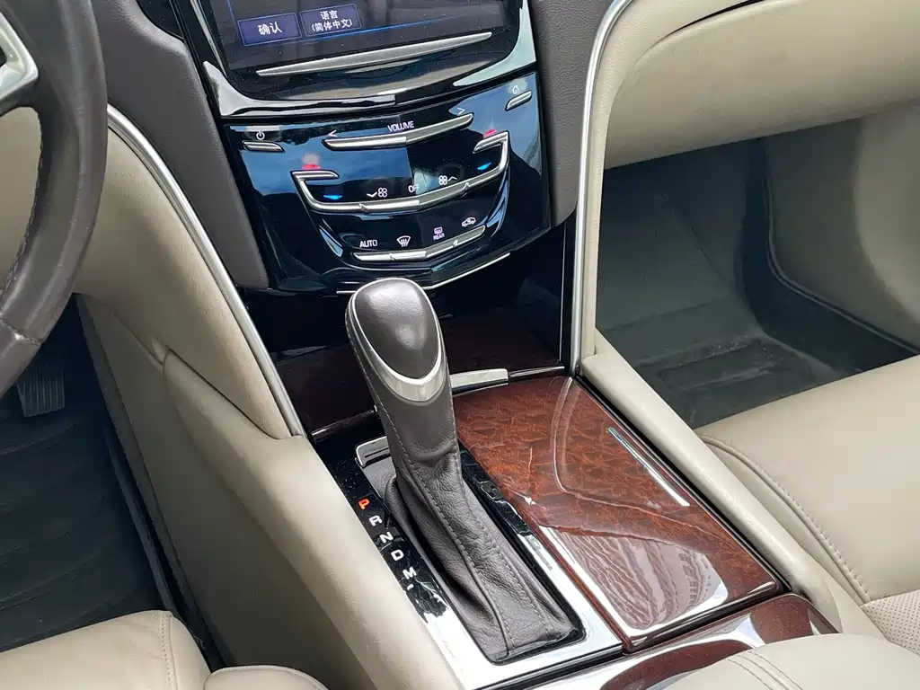 Cadillac XTS — миниатюра 15