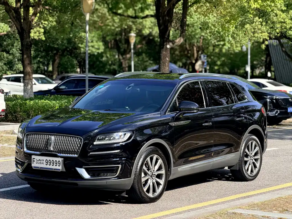 Lincoln Nautilus (Import)