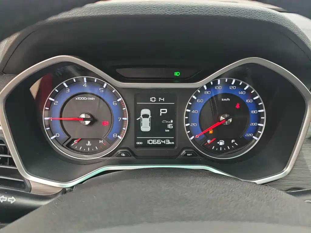 Geely Vision X3 — миниатюра 12