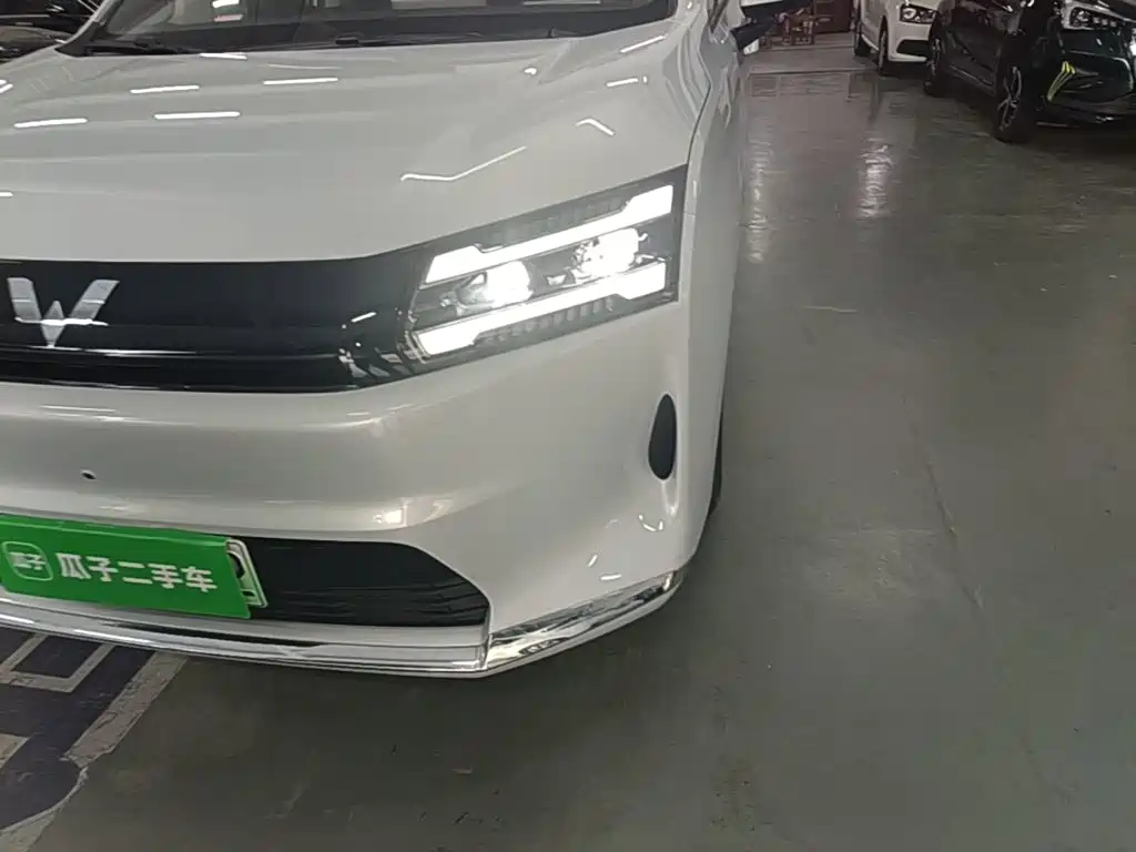 Wuling Xingguang 730 New Energy — миниатюра 24