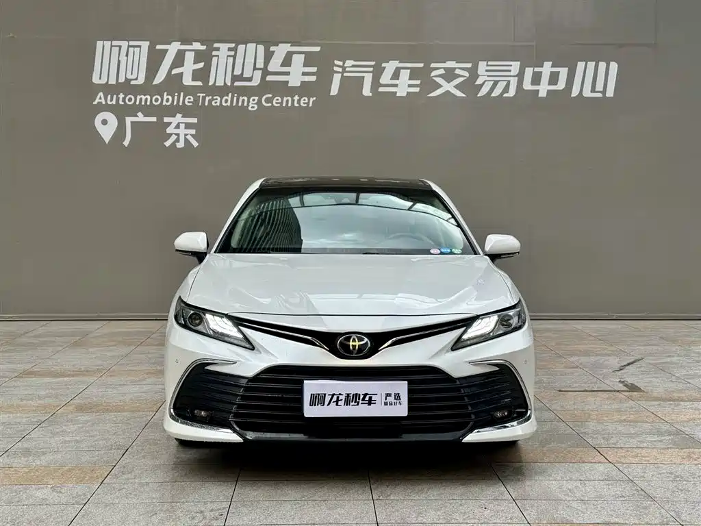 Toyota Camry 2021 2.5G Luxury