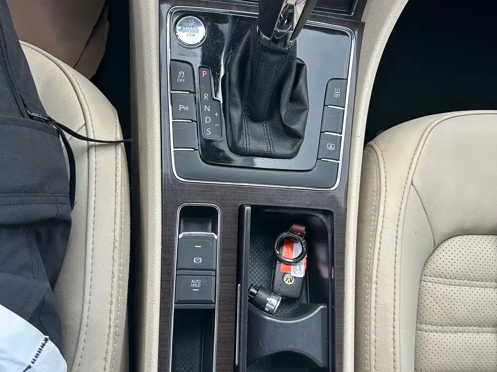 Volkswagen Passat — миниатюра 12