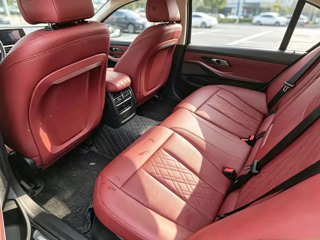 BMW 3 Series — миниатюра 3