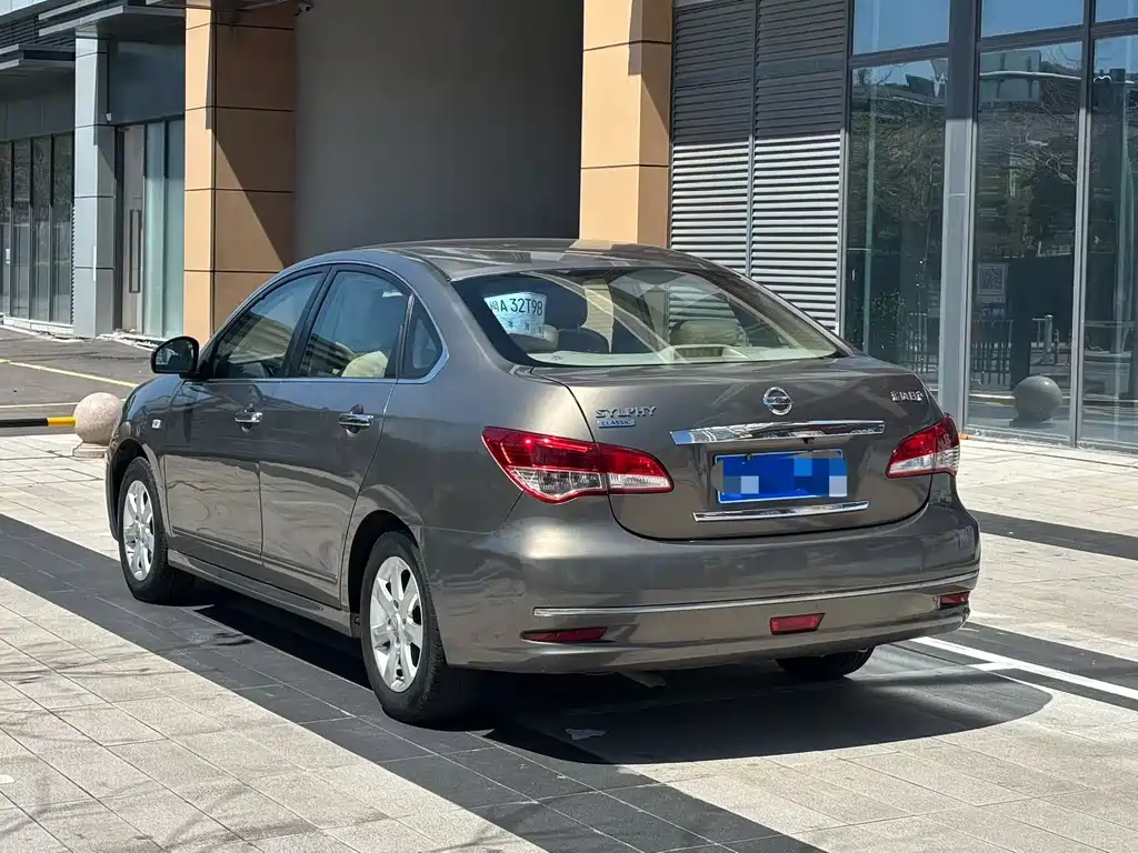 Nissan Sylphy 2016 1.6XE AT Comfort