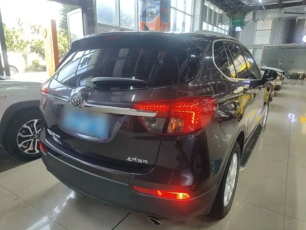 Buick Envision Plus — миниатюра 7