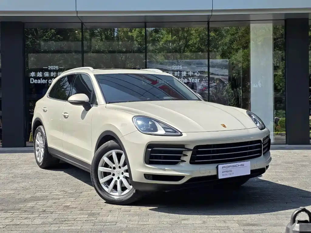 Porsche Cayenne — миниатюра 2