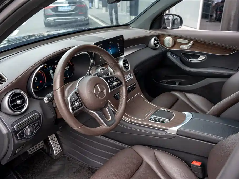 Mercedes-Benz GLC 2021 GLC 300 L 4MATIC
