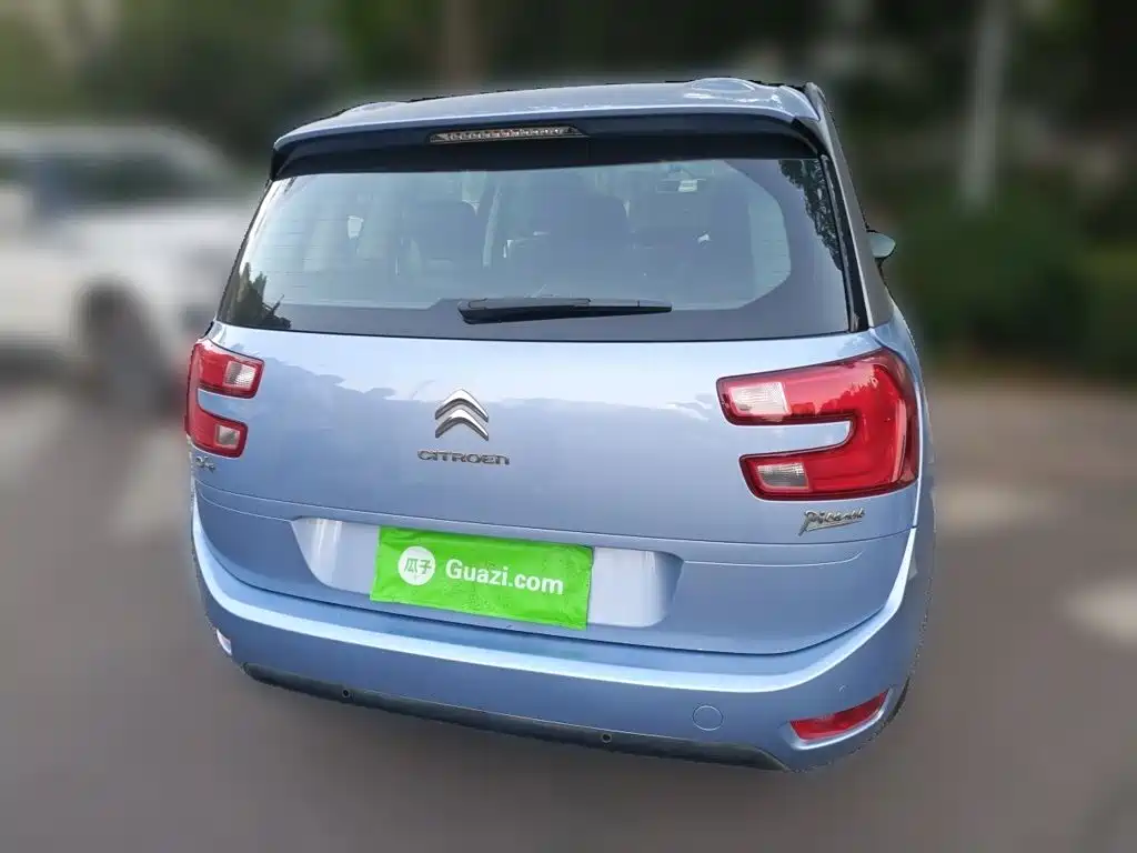 Citroen C4 Picasso — миниатюра 5