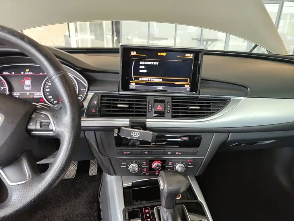 Audi A6L — миниатюра 13