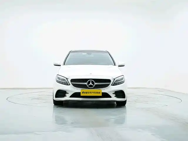 Mercedes-Benz C-Class — миниатюра 3