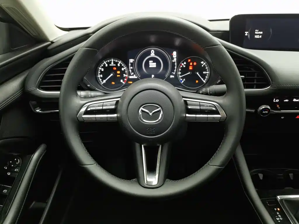 Mazda 3 Axela — миниатюра 11
