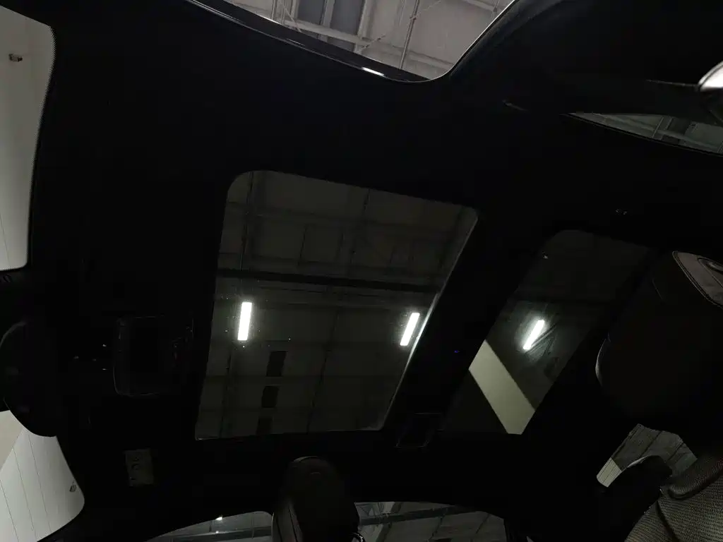 Mercedes-Benz S-Class — миниатюра 14