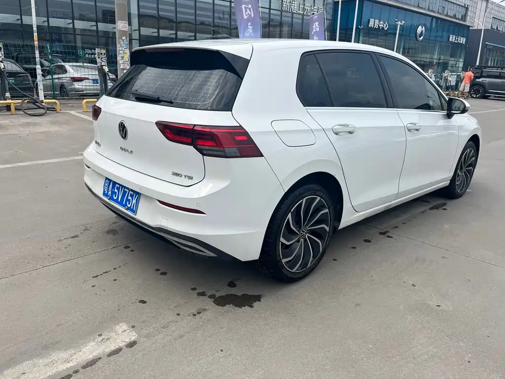 Volkswagen Golf — миниатюра 8