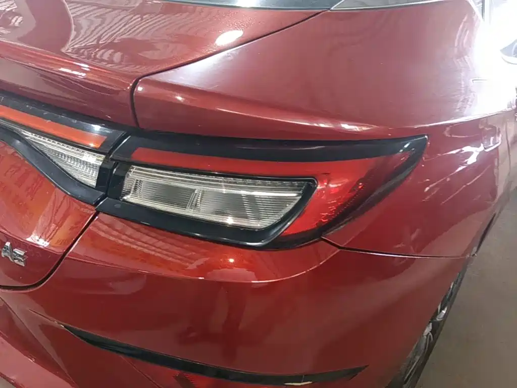 JAC A5 — миниатюра 8