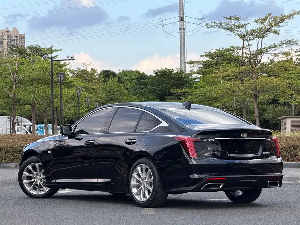 Cadillac CT5 — миниатюра 4