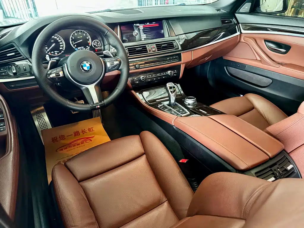 BMW 5 Series (Import) — миниатюра 4