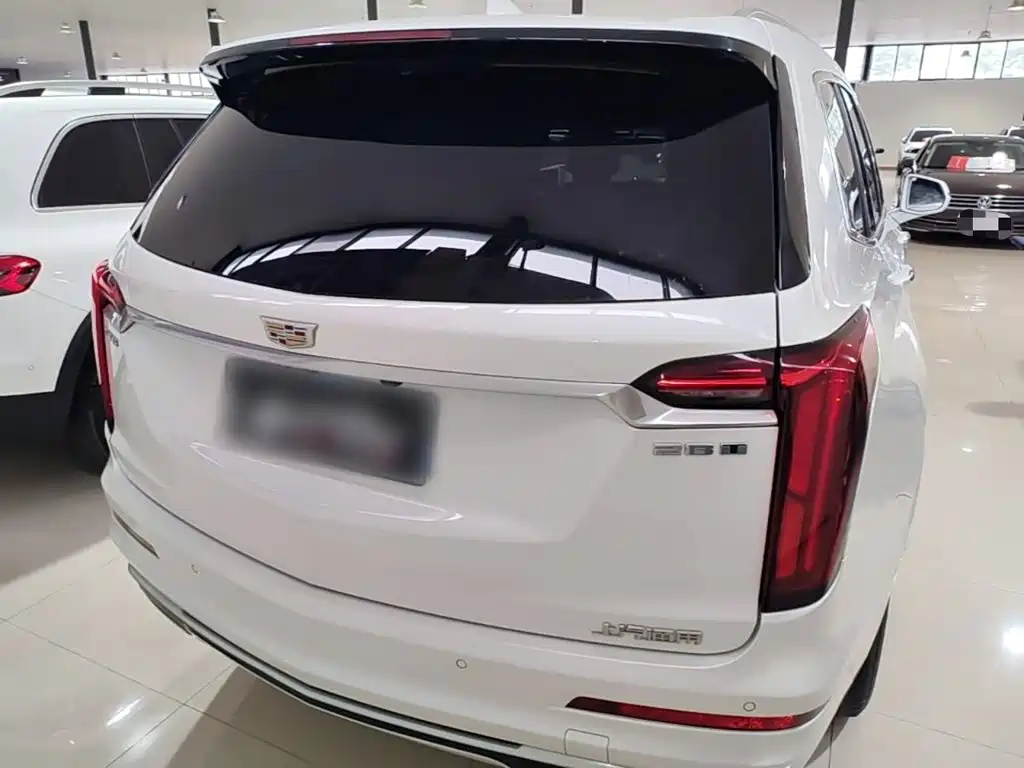Cadillac XT6 — миниатюра 6
