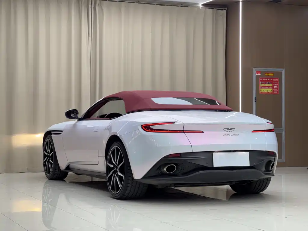 Aston Martin DB11 — фотографии объявления, Фото 13