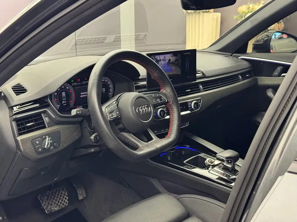 Audi A4L — миниатюра 4