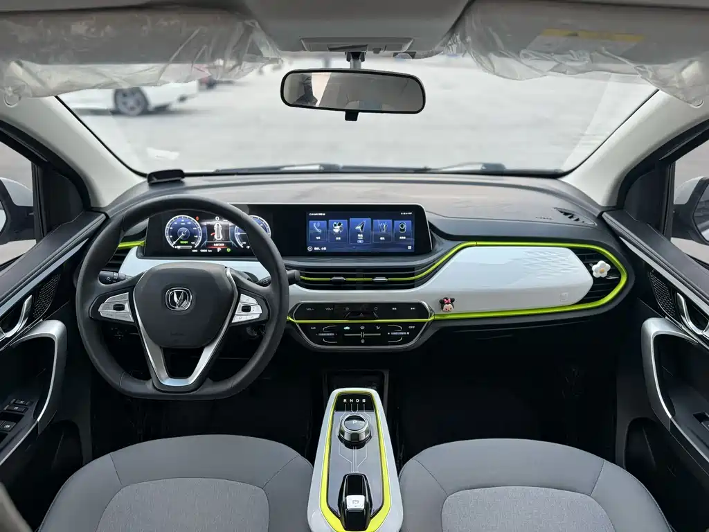 Changan Benben E-Star — миниатюра 7