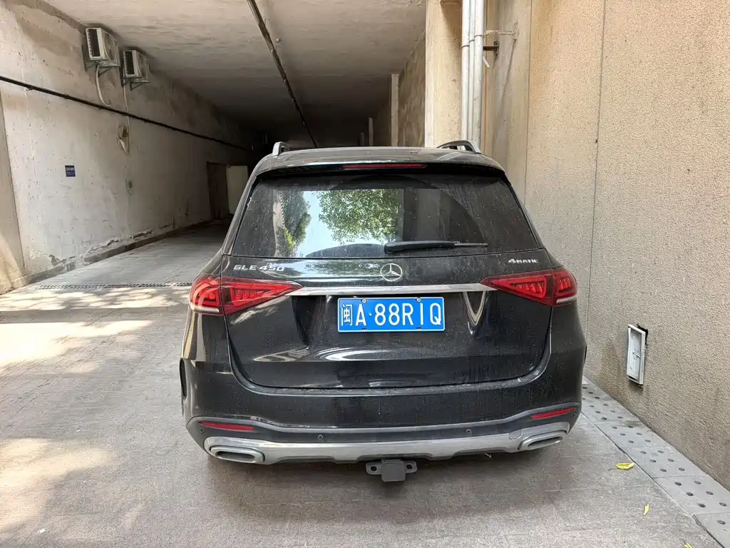 Mercedes-Benz GLE (Import) — миниатюра 8