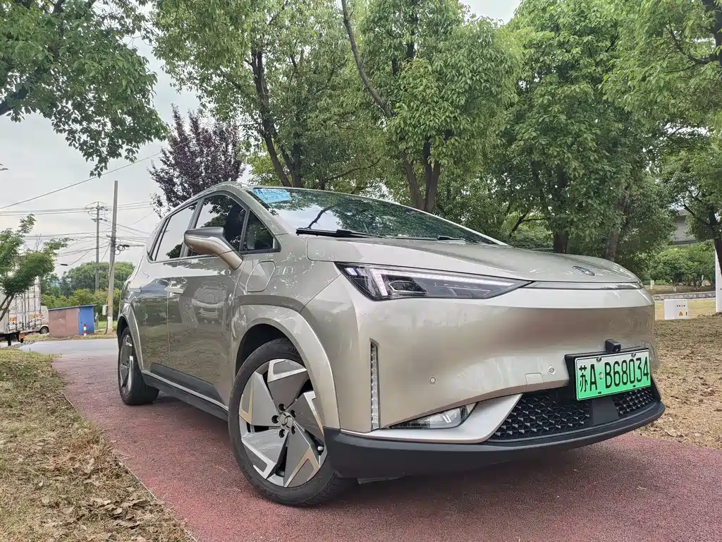Hycan Z03 2022 620km 160kW 76.8kWh