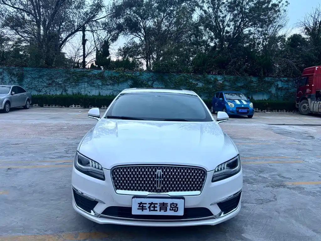 Lincoln MKZ — миниатюра 3