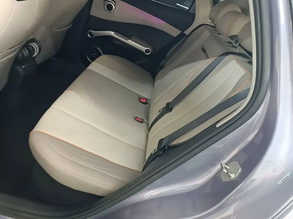 BYD Yuan Plus — миниатюра 17