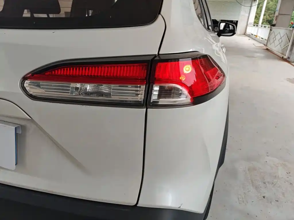 Toyota Frontlander — миниатюра 8