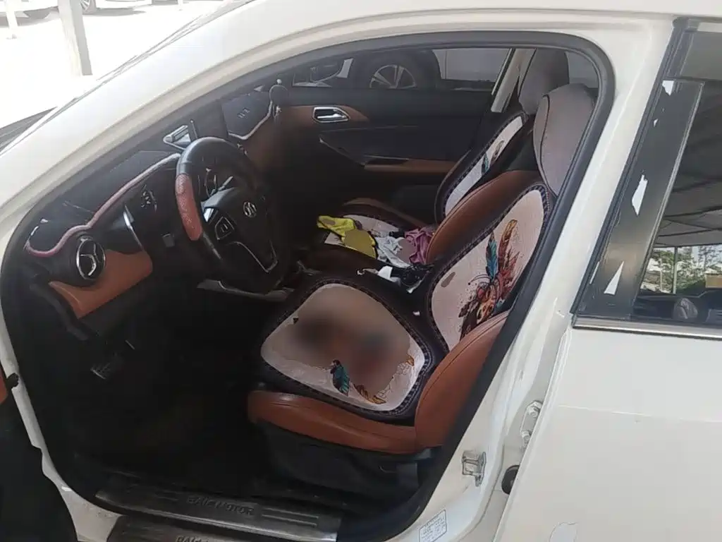 BAIC Senova X35 — миниатюра 20