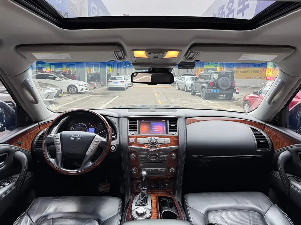 Infiniti QX80 — миниатюра 14