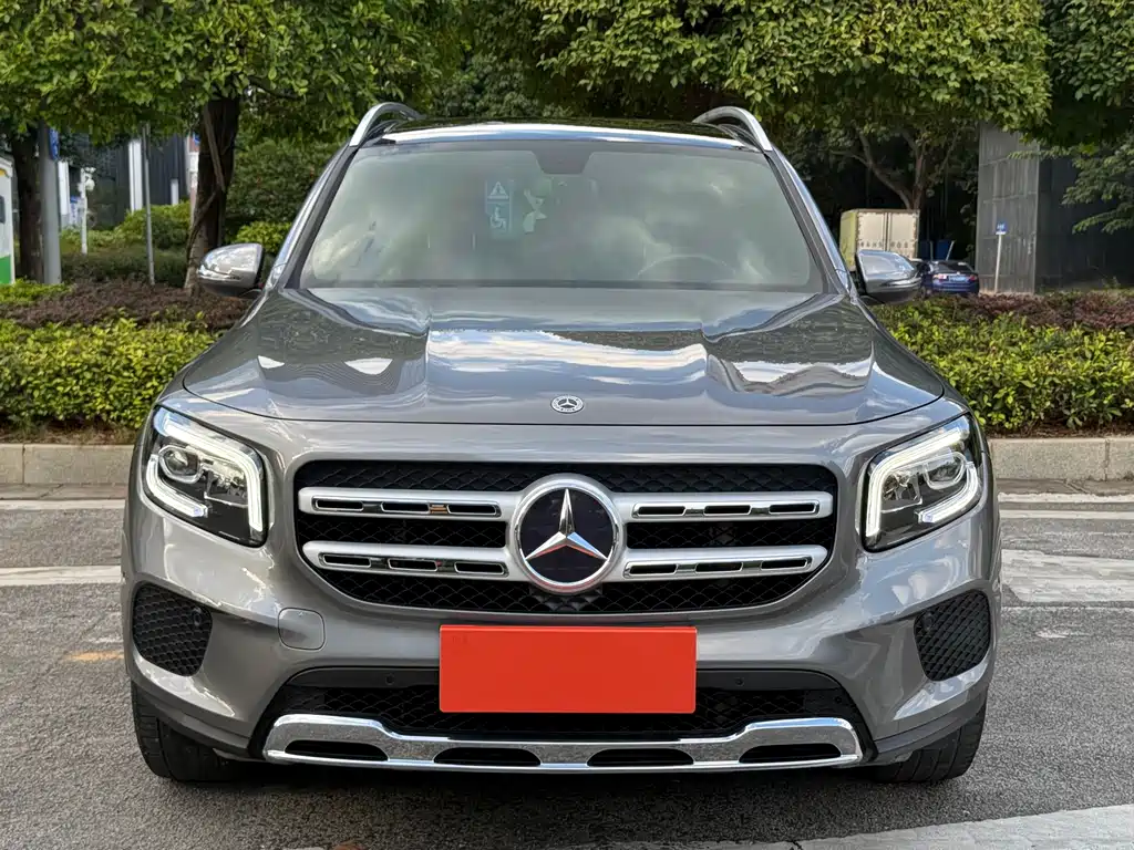 Mercedes-Benz GLB — миниатюра 2