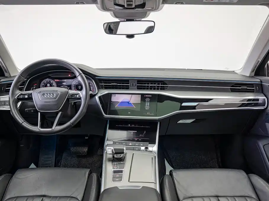 Audi A6L 2021 40 TFSI Luxury