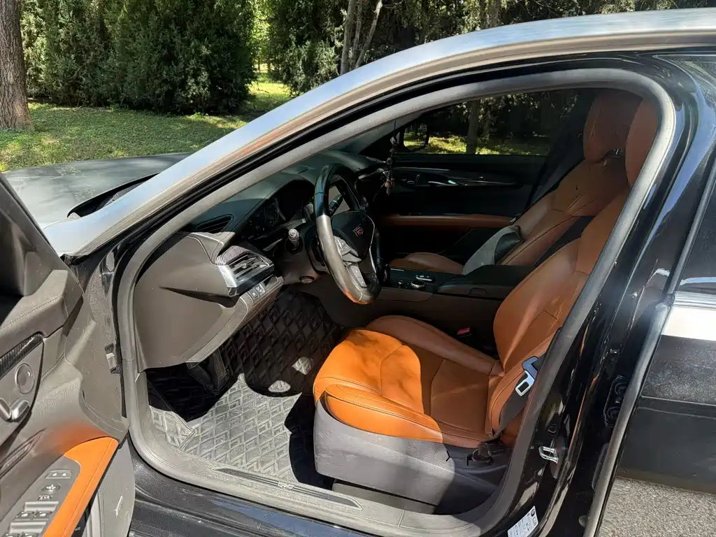 Cadillac CT6 — миниатюра 7