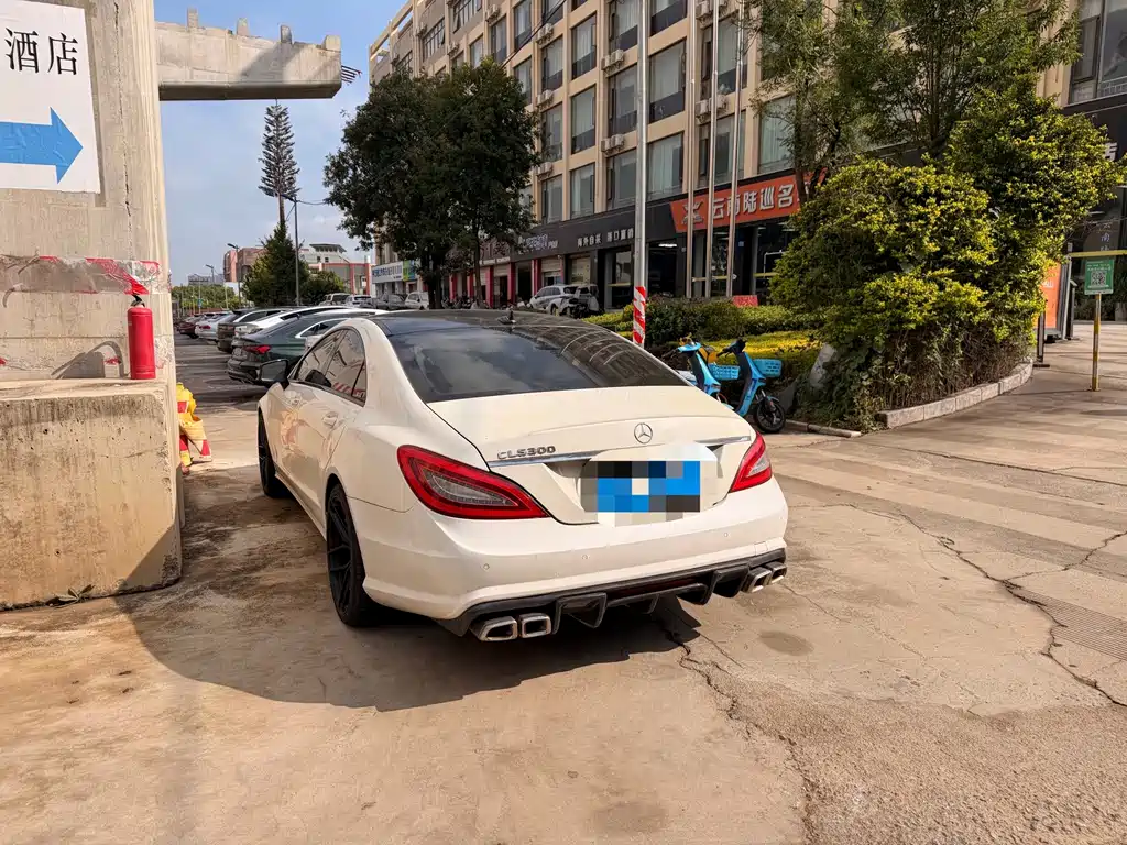 Mercedes-Benz CLS — миниатюра 3