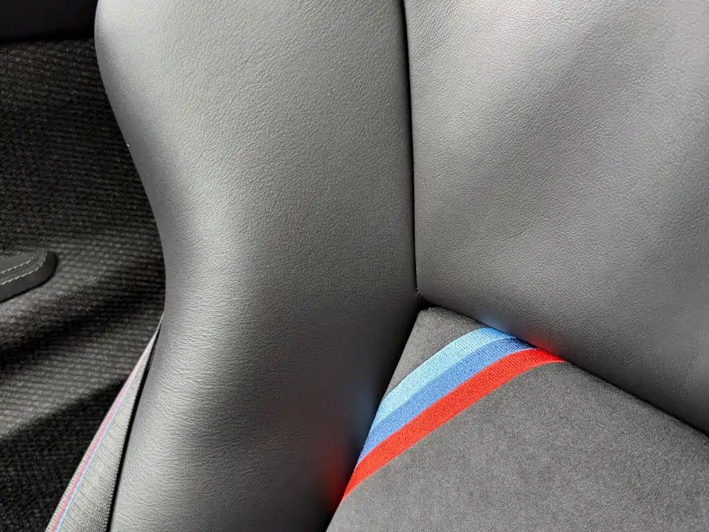BMW M4 — миниатюра 12