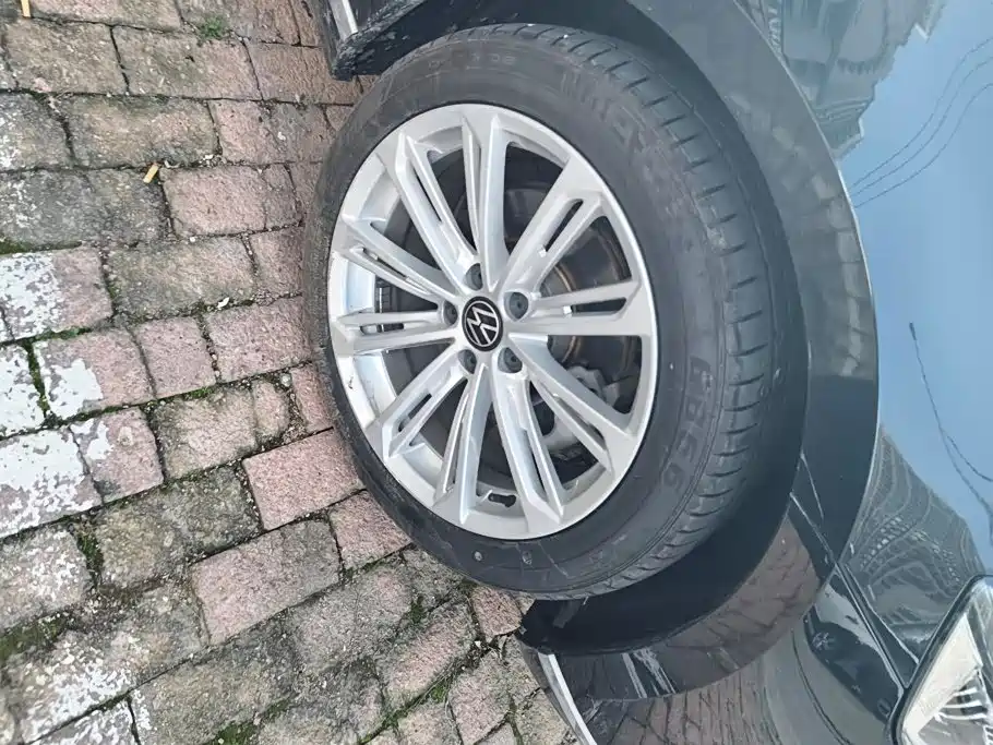 Volkswagen Magotan — миниатюра 6