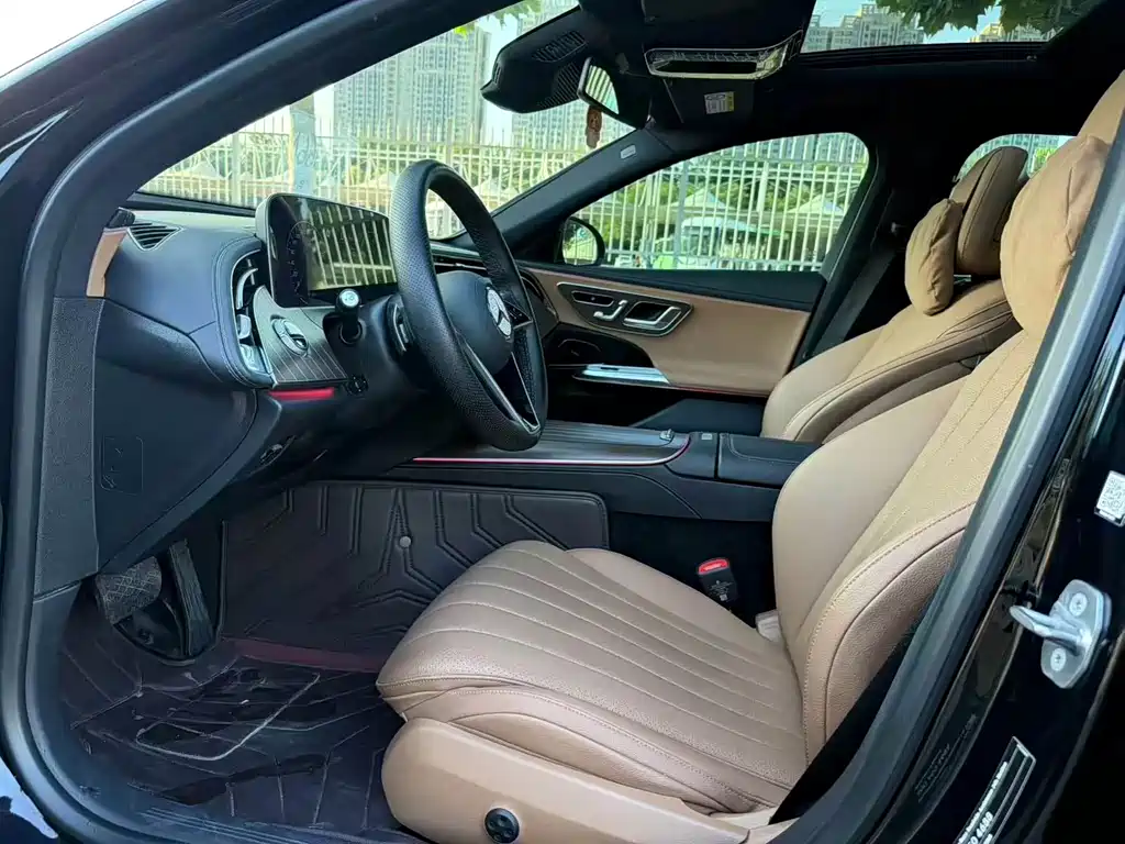 Mercedes-Benz E-Class E 2024 E 300 L Fashion
