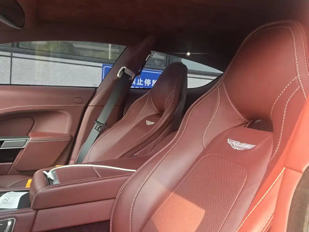 Aston Martin Rapide 2015 6.0L S