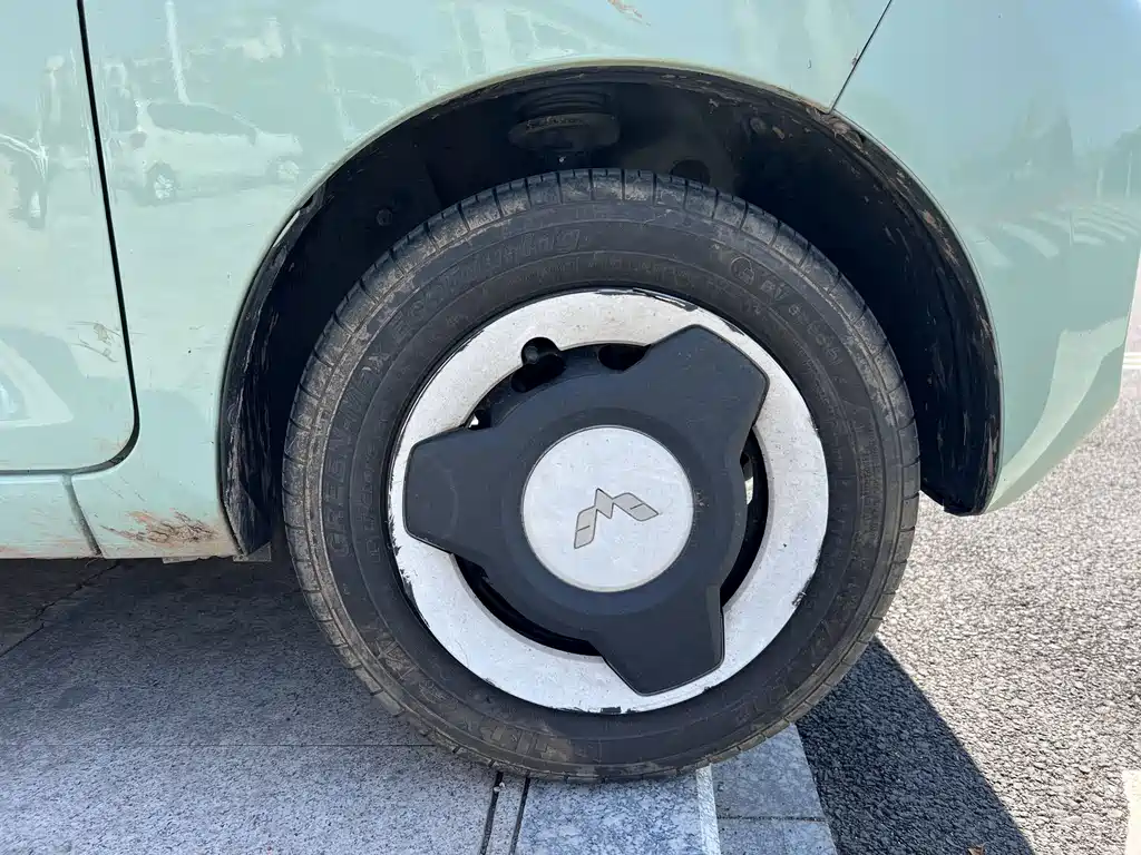 Wuling MINIEV — миниатюра 11