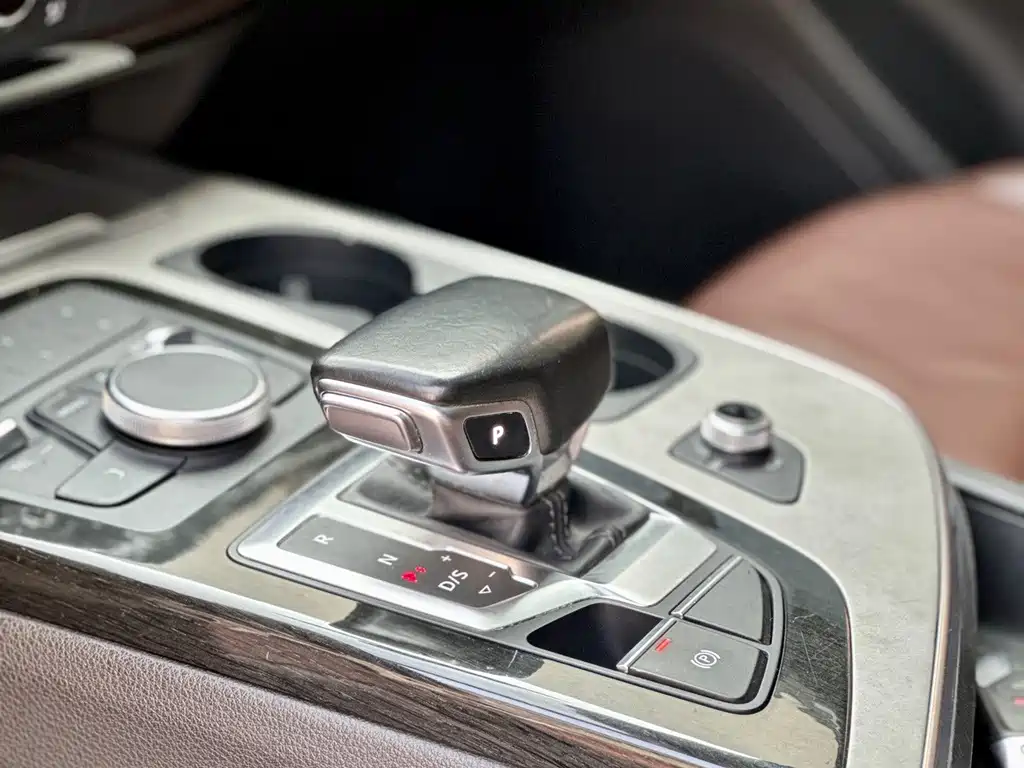 Audi Q7 — миниатюра 38