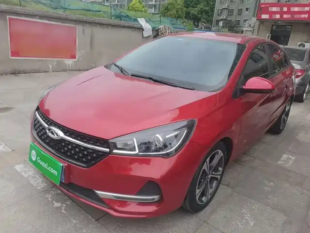 Chery Arrizo 5